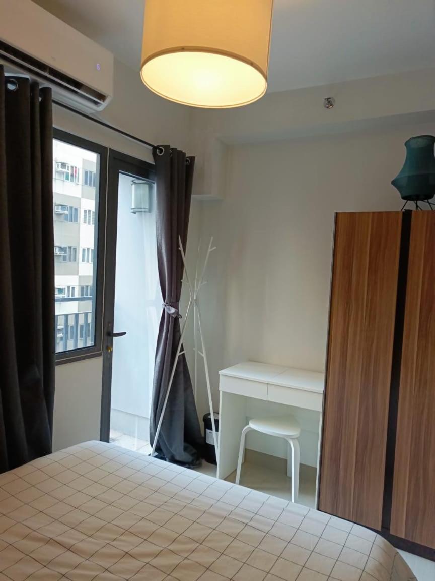 Shore 2 Residences High Speed Internet Walking Distance To Moa And Ikea Manila Eksteriør bilde