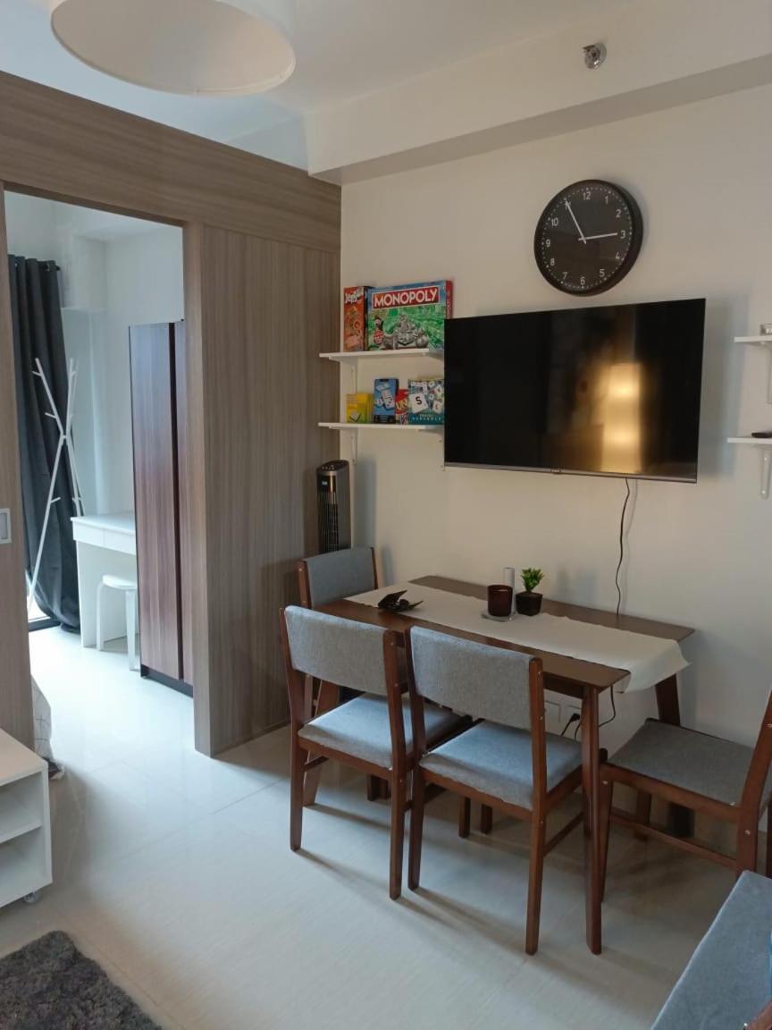 Shore 2 Residences High Speed Internet Walking Distance To Moa And Ikea Manila Eksteriør bilde